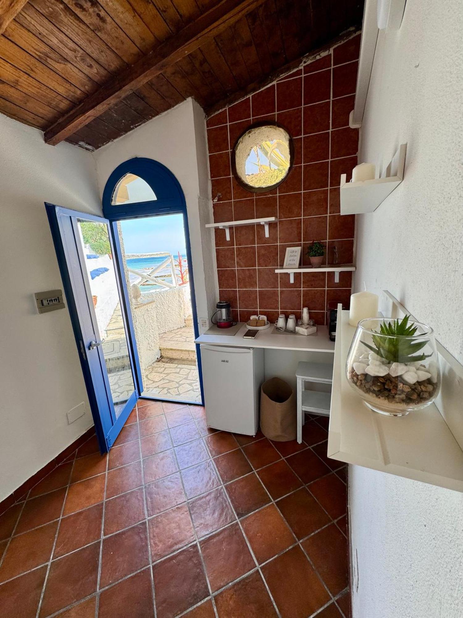 Golden Home Anzio Luaran gambar